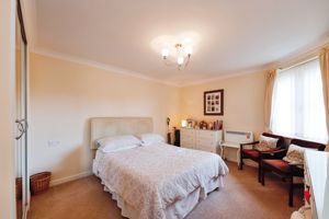 BEDROOM- click for photo gallery